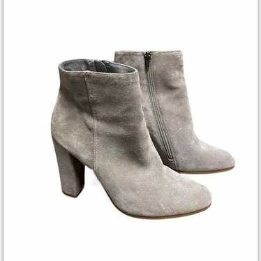 Steve Madden Glorius Taupe Suede Leather Ankle Boo