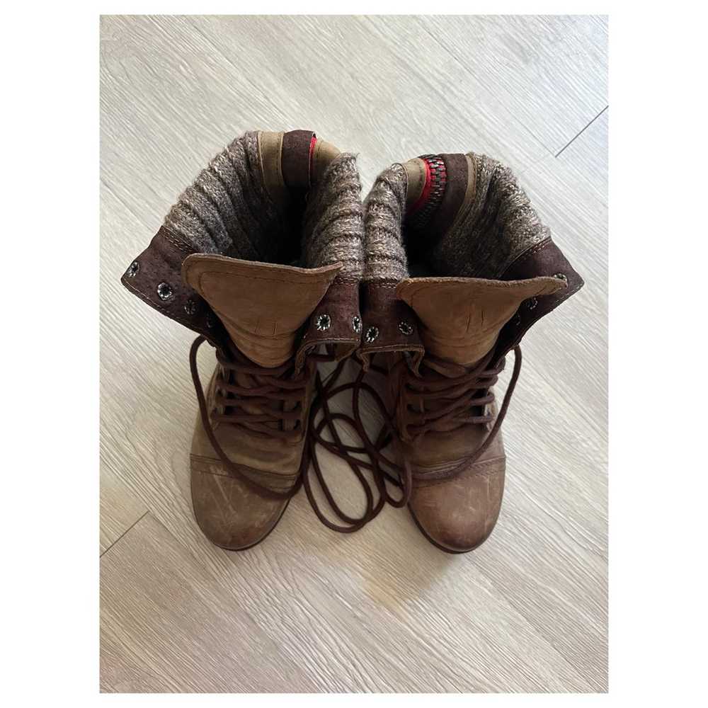 Steve Madden Brown Leather Combat Boots Size 6 - image 2