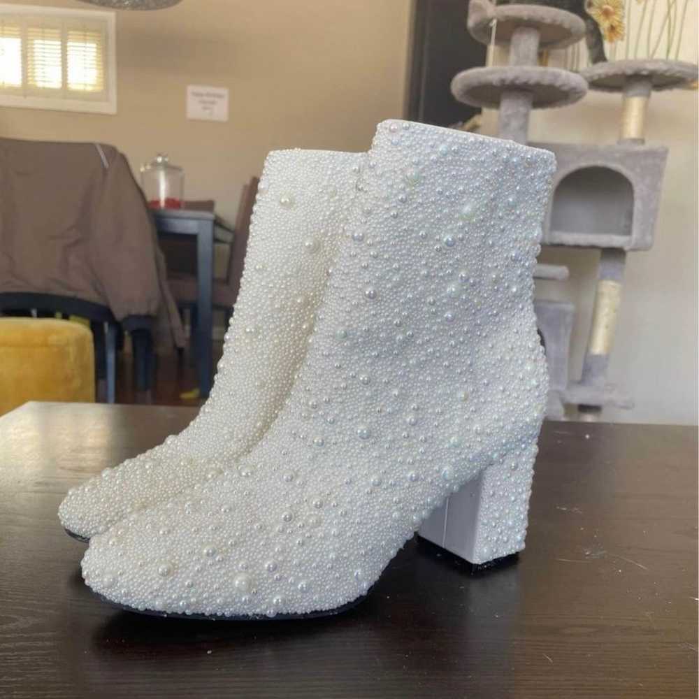 Pearl white ankle boots - image 1