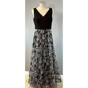 ERIN by Erin Fetherston Floral Gown in Black Size 