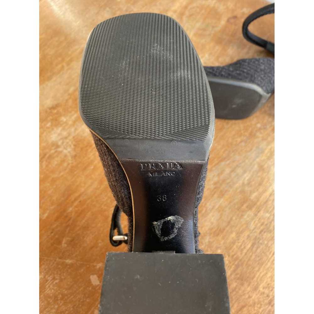 Prada Mary Jane patent leather heels - image 10