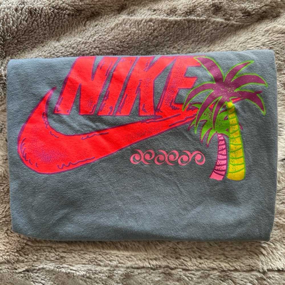 Nike Tropical T-Shirt - image 6