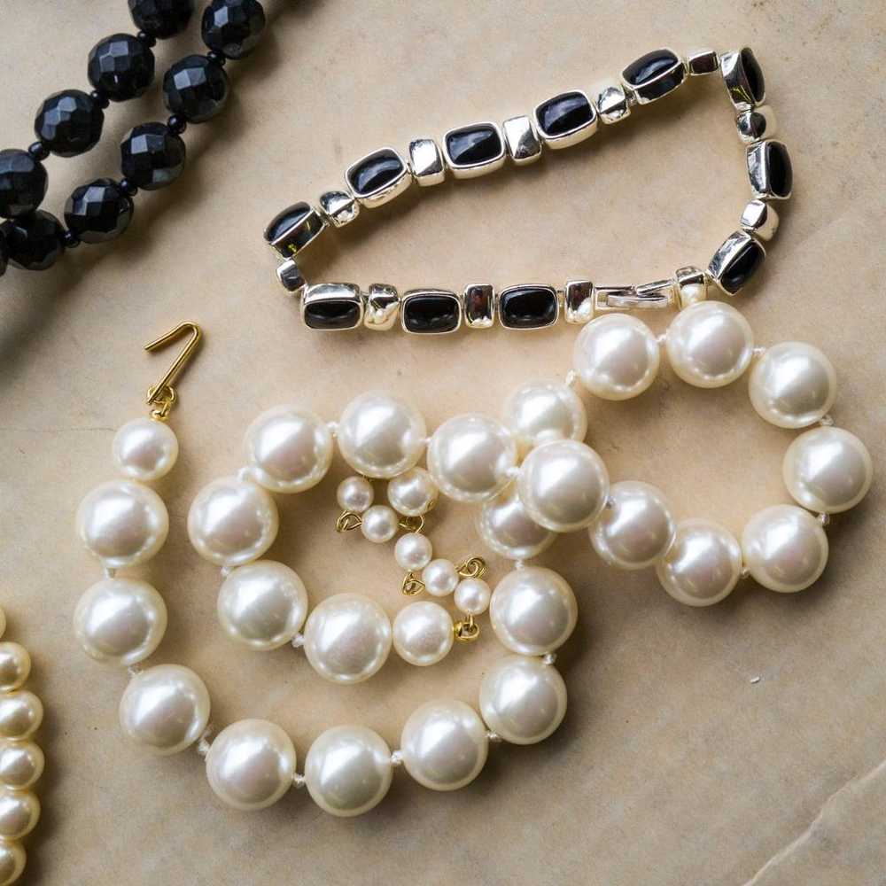 Small Lot Necklace Bracelet Faux Pearl Costume Je… - image 3