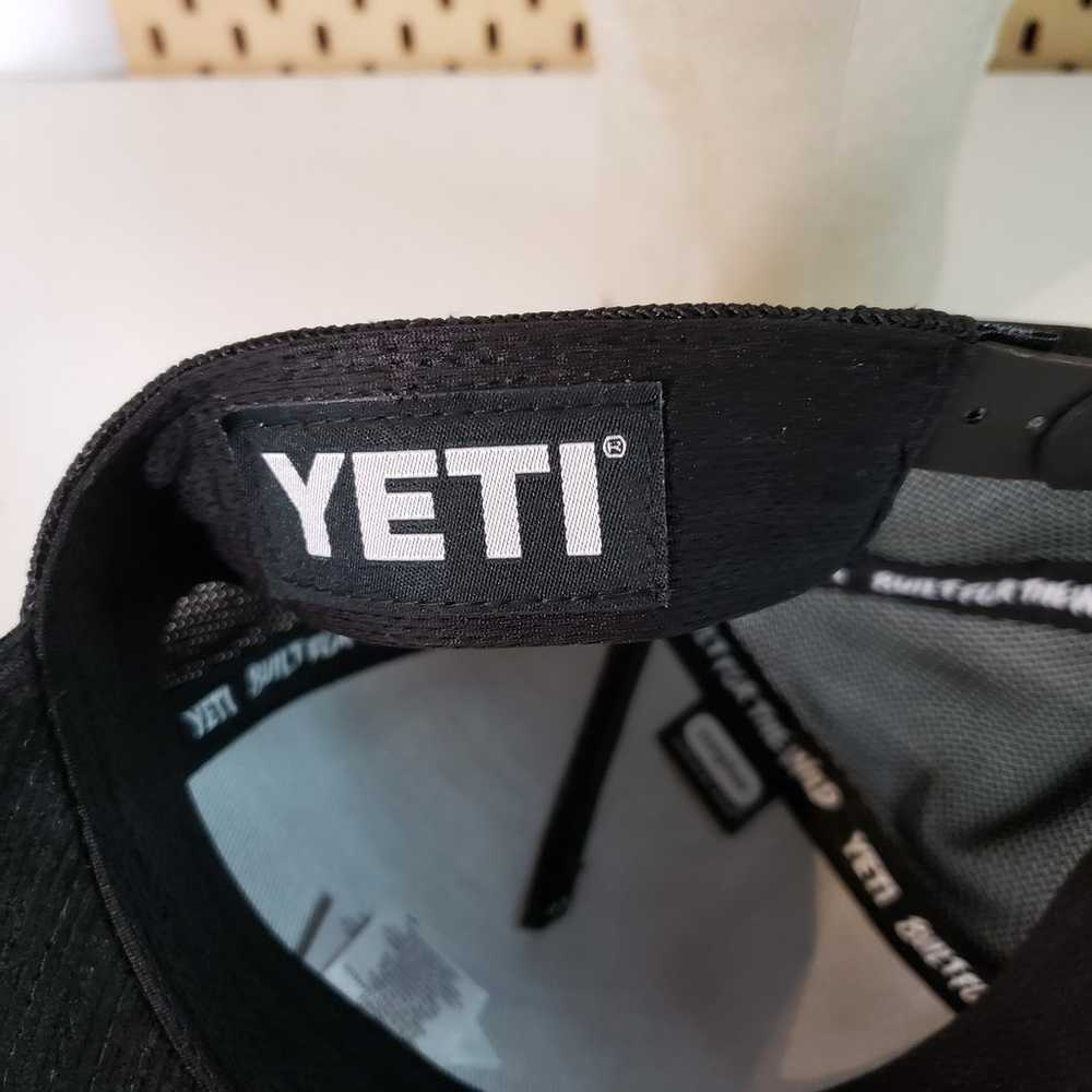YETI Corduroy Trucker Hat Snapback Cap Black - image 10