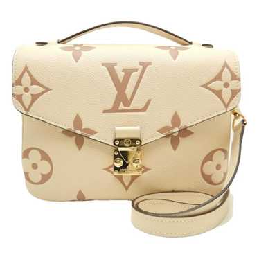 Louis Vuitton Crossbody leather handbag