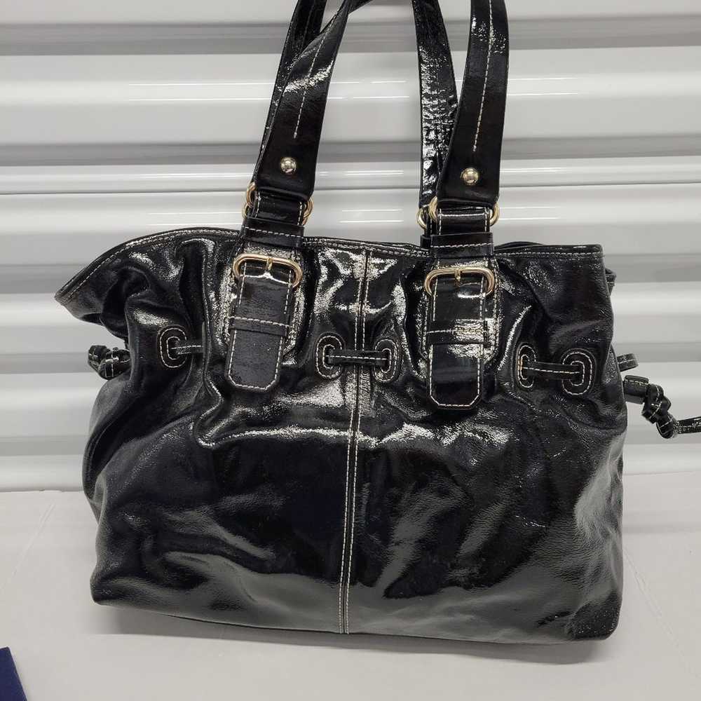 Dooney and Bourke black patent leather purse - image 10