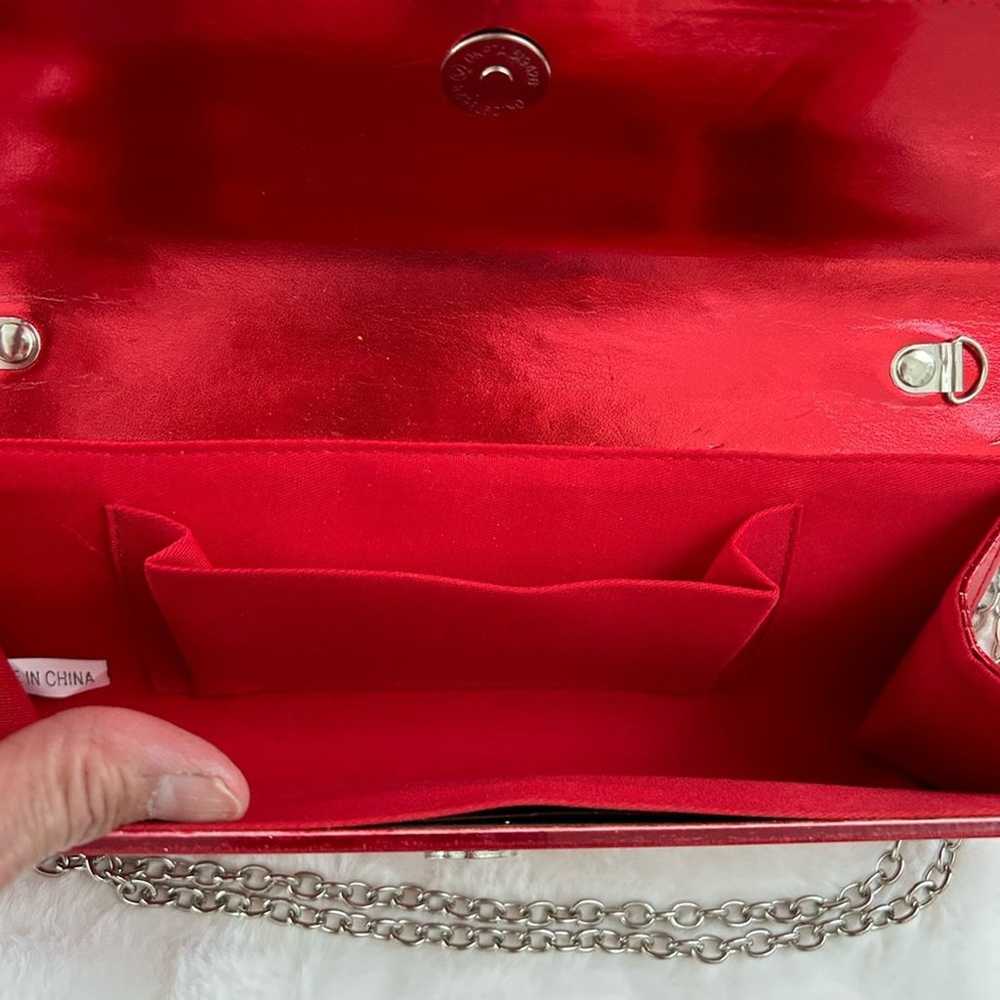 Red sparkly acrylic Women’s clutch purse - image 4