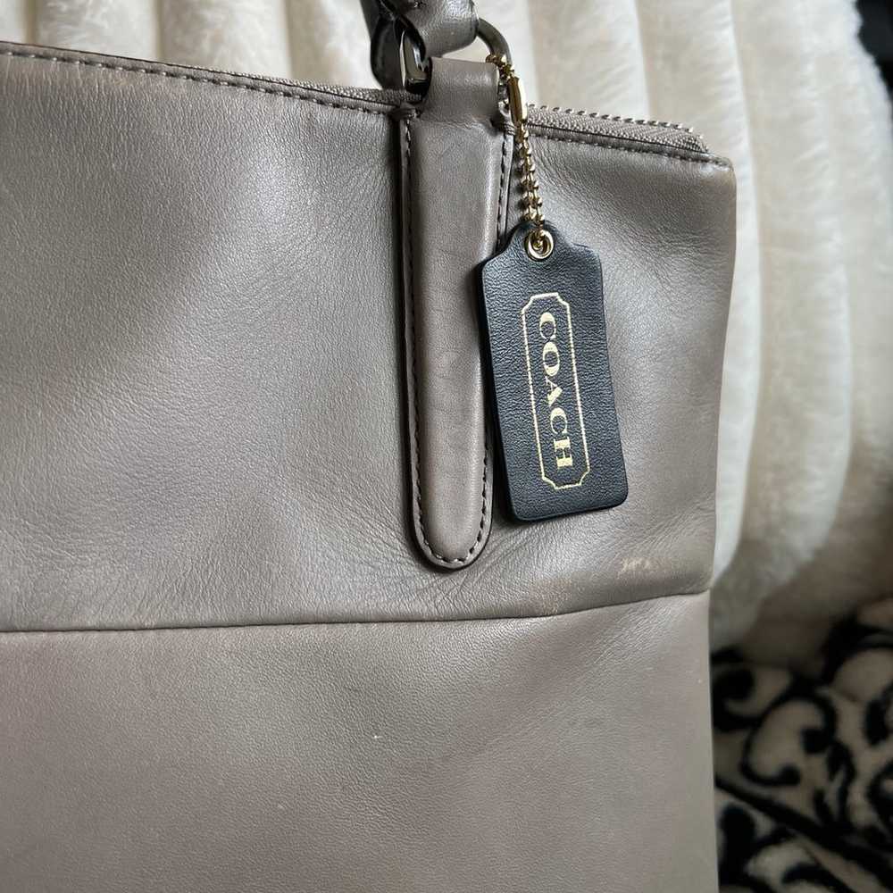 Coach The Borough Bag in Warm Gray Glove Tanned L… - image 2