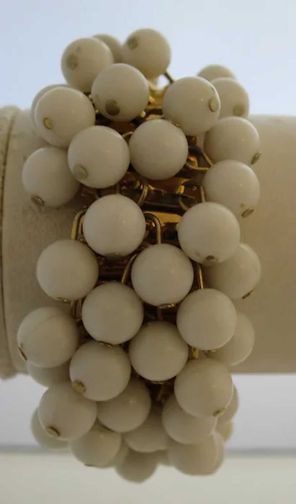 Stretchy Milk Glass Bead and Gold-Plated Metal Br… - image 2