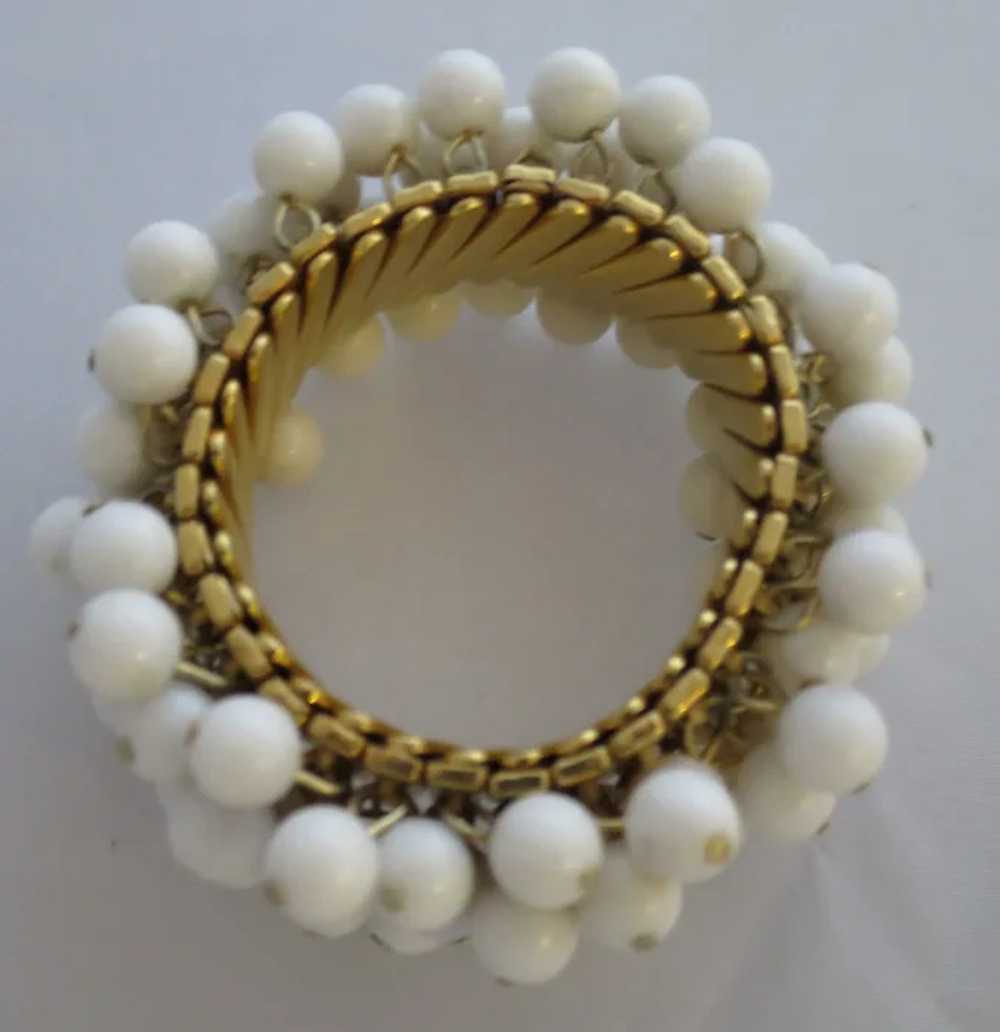 Stretchy Milk Glass Bead and Gold-Plated Metal Br… - image 4