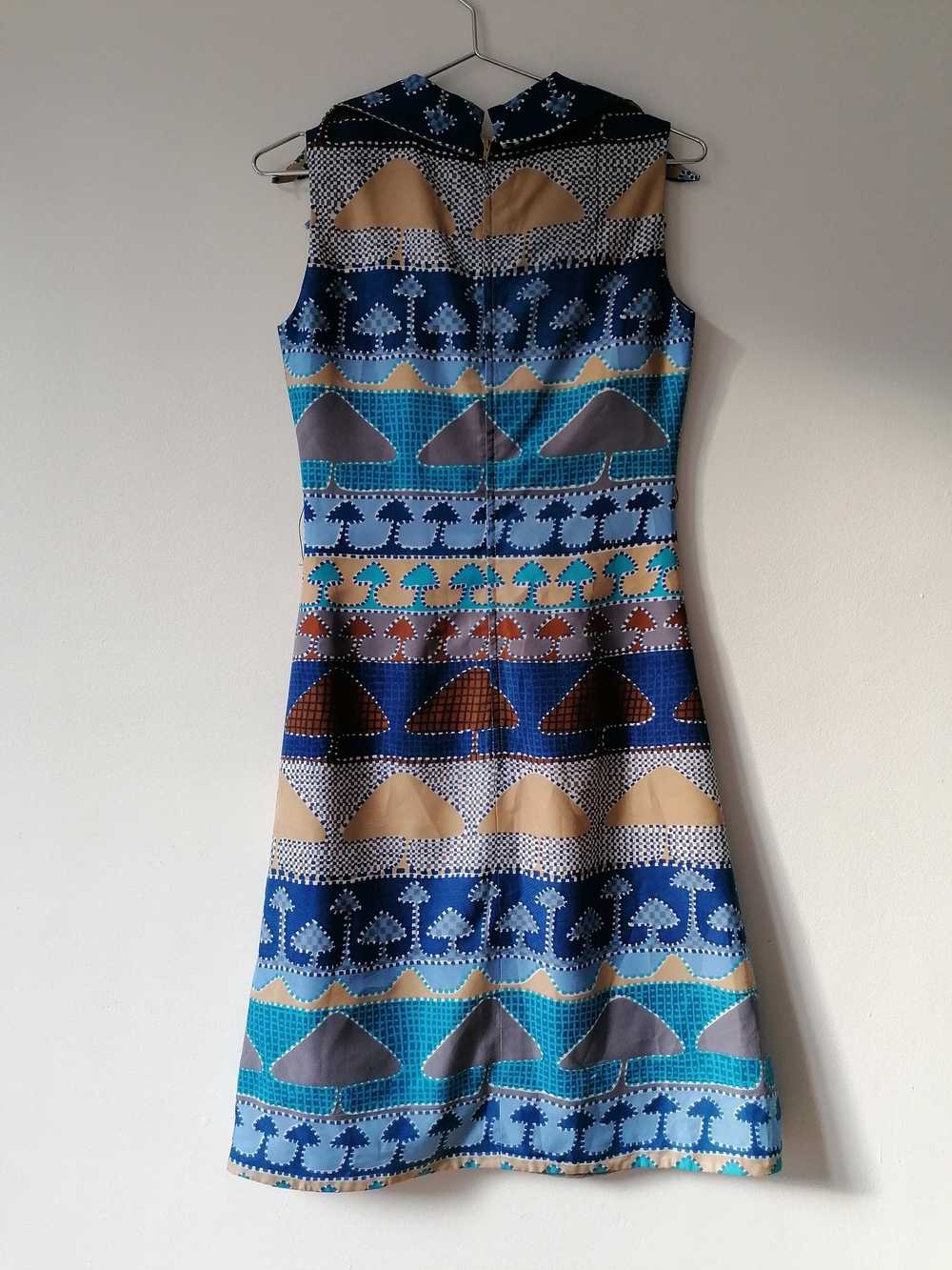 Robe midi à motifs - image 3