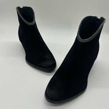 Journee Signature Boots Womens 6 Black Genuine Lea