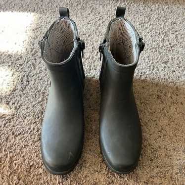 Lucky Brand Woman’s Boots