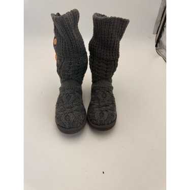 UGG CABLE KNIT SWEATER BOOTS WOMENS