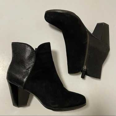 Eileen Fisher Black Suede & Snake Ankle Boots 7.5