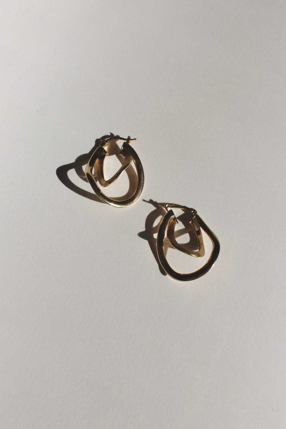 Vintage 14K Double Hoop Earrings - image 5