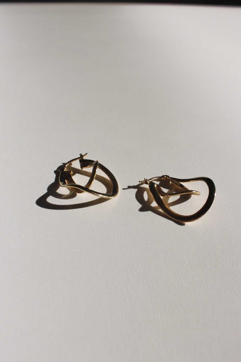 Vintage 14K Double Hoop Earrings - image 8