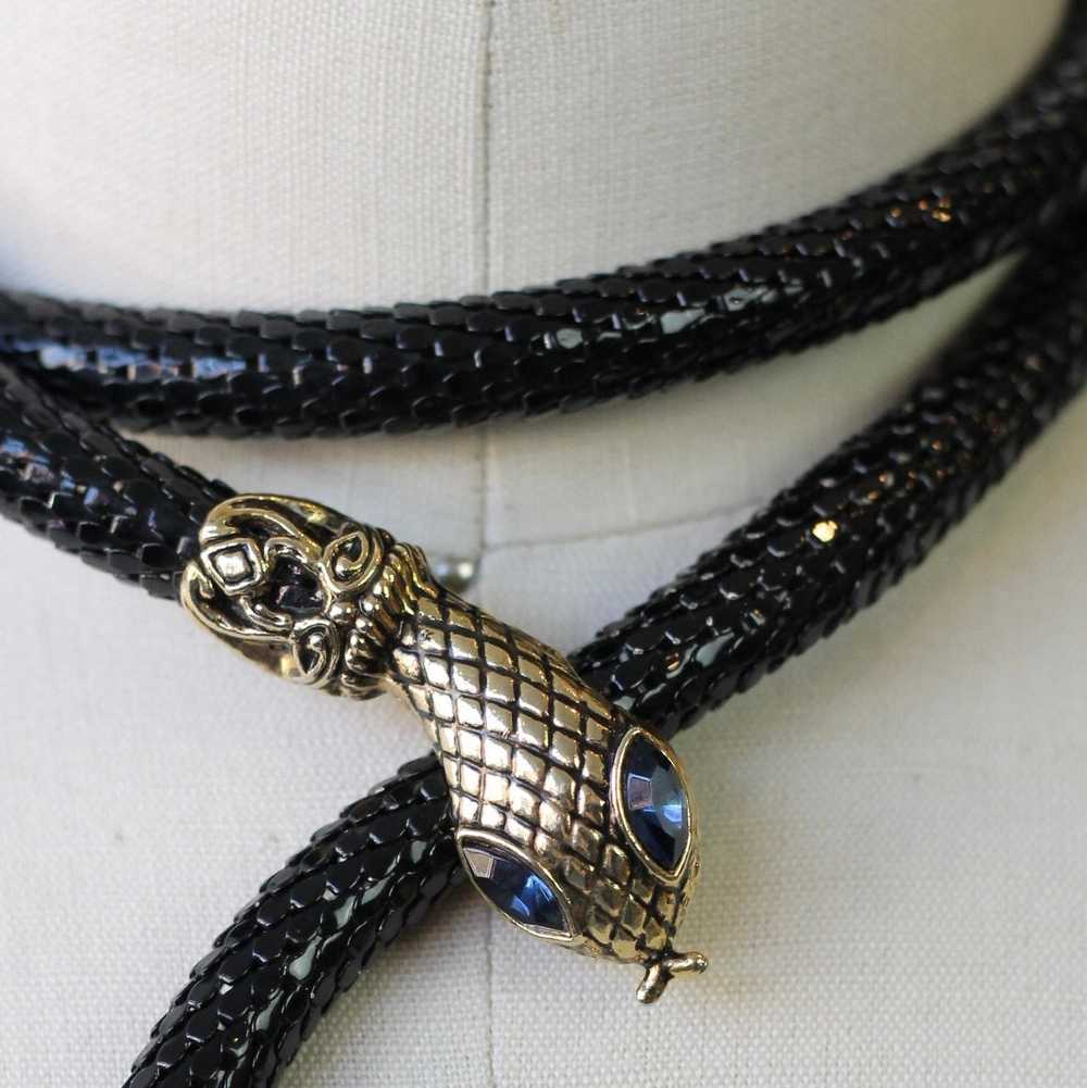80s DL Auld Mesh Snake Necklace - Black with Blue… - image 3