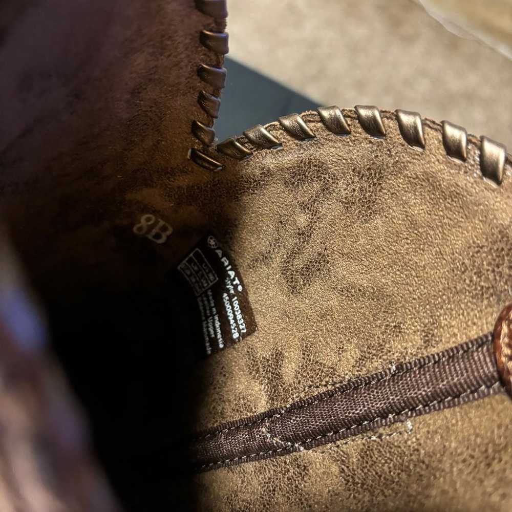 Ariat boots - image 4