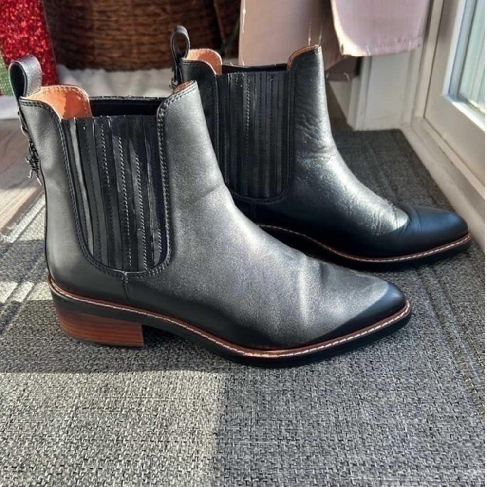 ✨Coach black leather Chelsea ankle booties boots … - image 3
