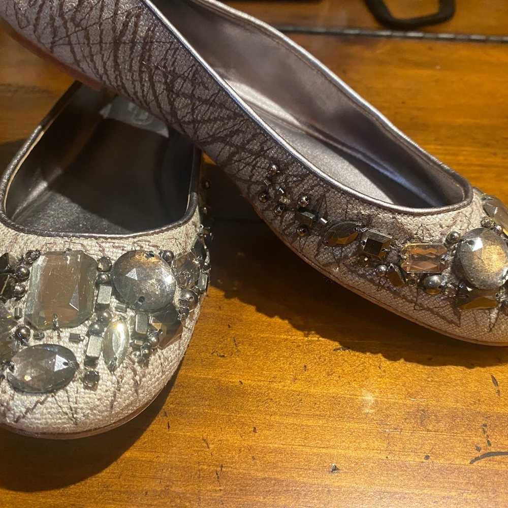 Like New Women’s COACH Jeweled Ballet Flats Size … - image 4