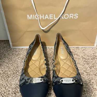 New Michael Kors MK shoes 8.5