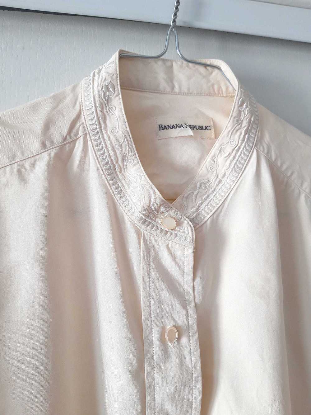 Chemise en coton brodé - image 2