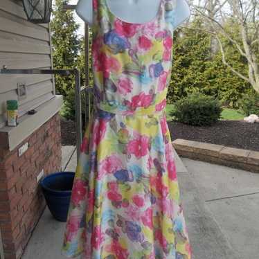 NWOT TALBOTS GORGEOUS FEMININE FLORAL PRINT DRESS 