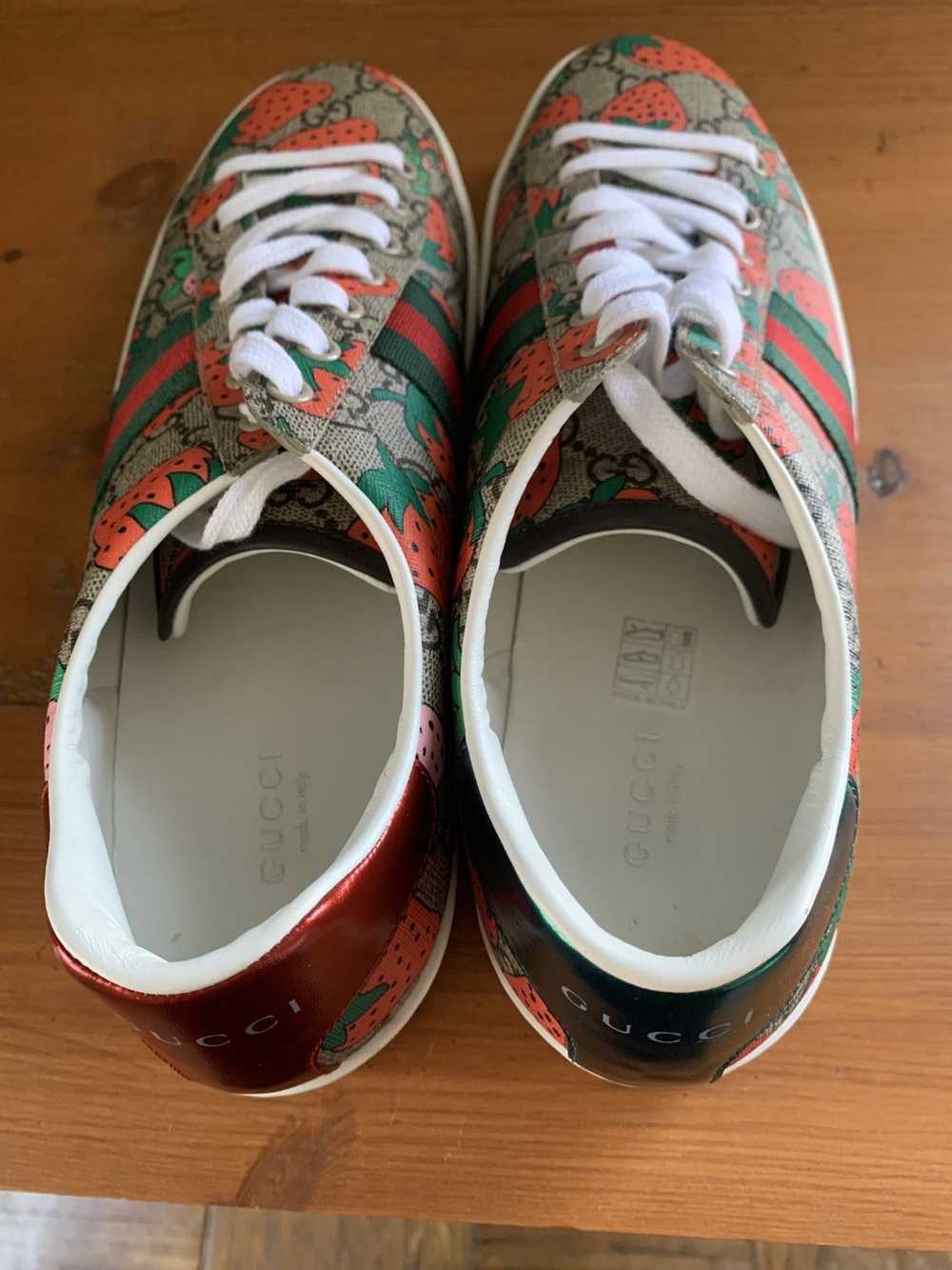 Gucci Gucci Ace GG Supreme Strawberry Shoes - image 2