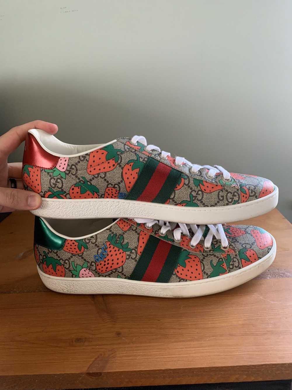 Gucci Gucci Ace GG Supreme Strawberry Shoes - image 4