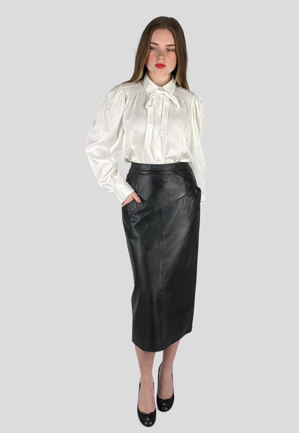 80's Black Soft Leather Vintage Pencil Midi Skirt - image 2