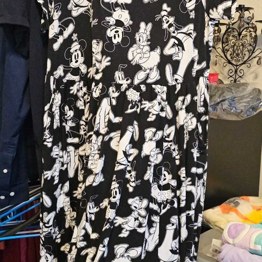 EUC Torrid Disney Mickey Mouse & Friends Midi Fit… - image 3