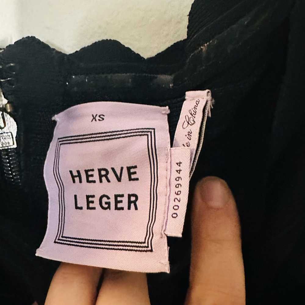 Herve Leger Black Scalloped Strapless Bandage Pho… - image 7