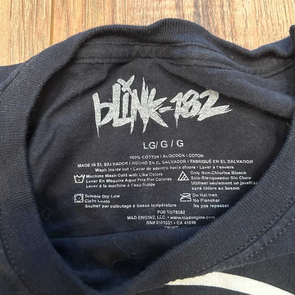 BLINK 182 - Large Graphic T Shirt -  2003 Blink-1… - image 3