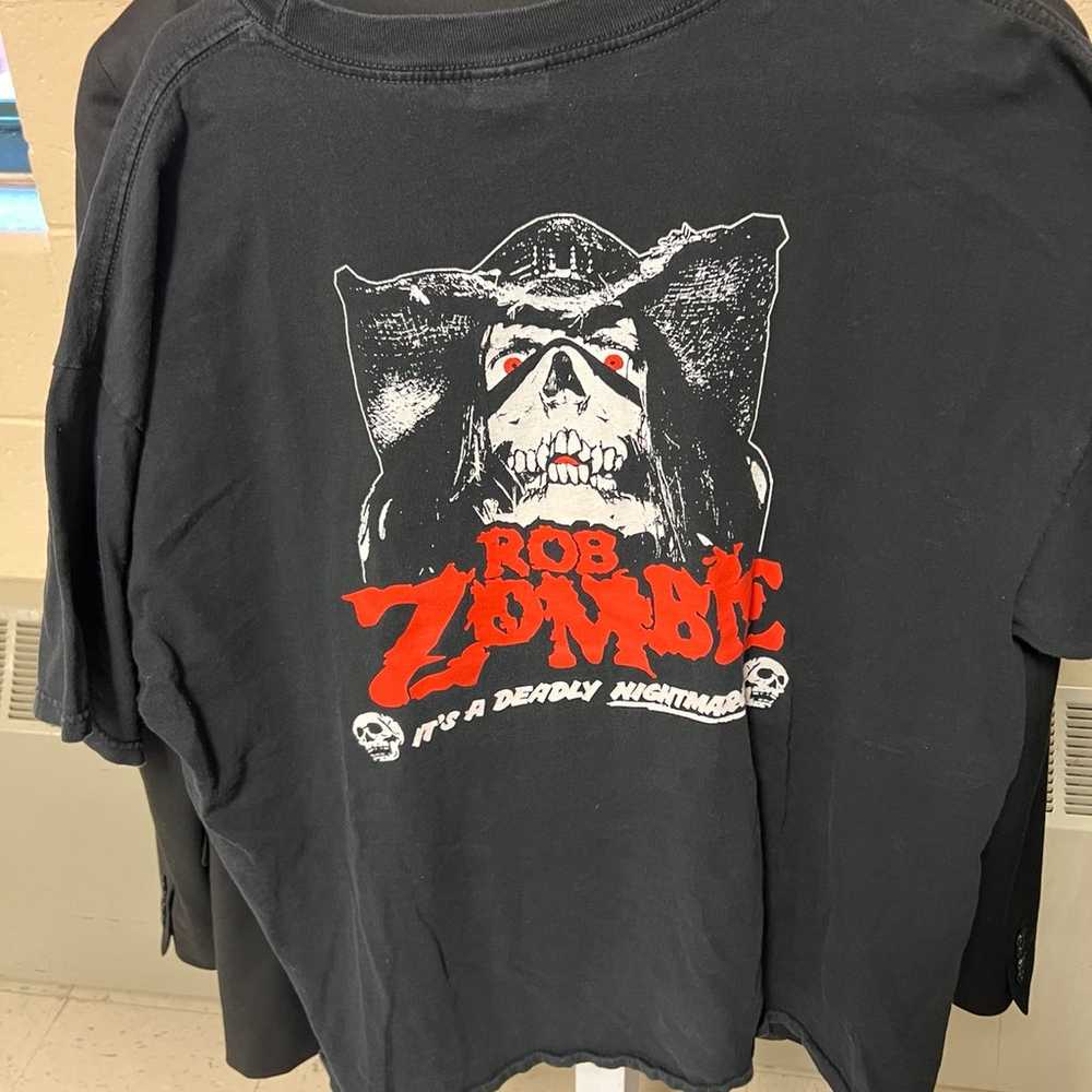 Vintage Rob Zombie Its a Deadly Nightmare T-Shirt… - image 3