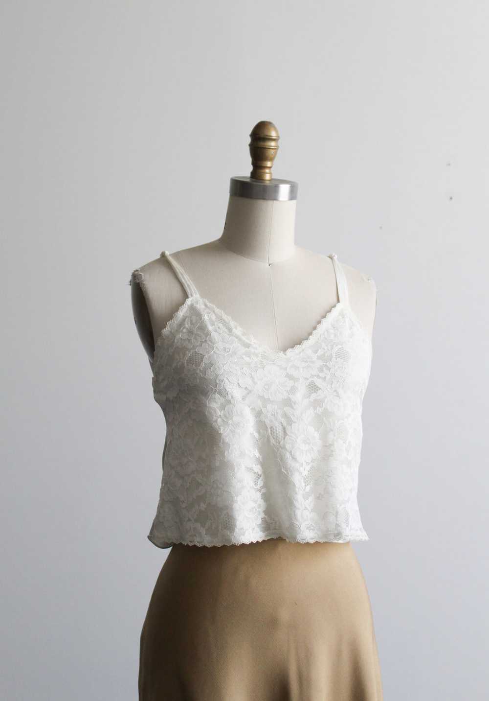 cropped lace camisole - image 4