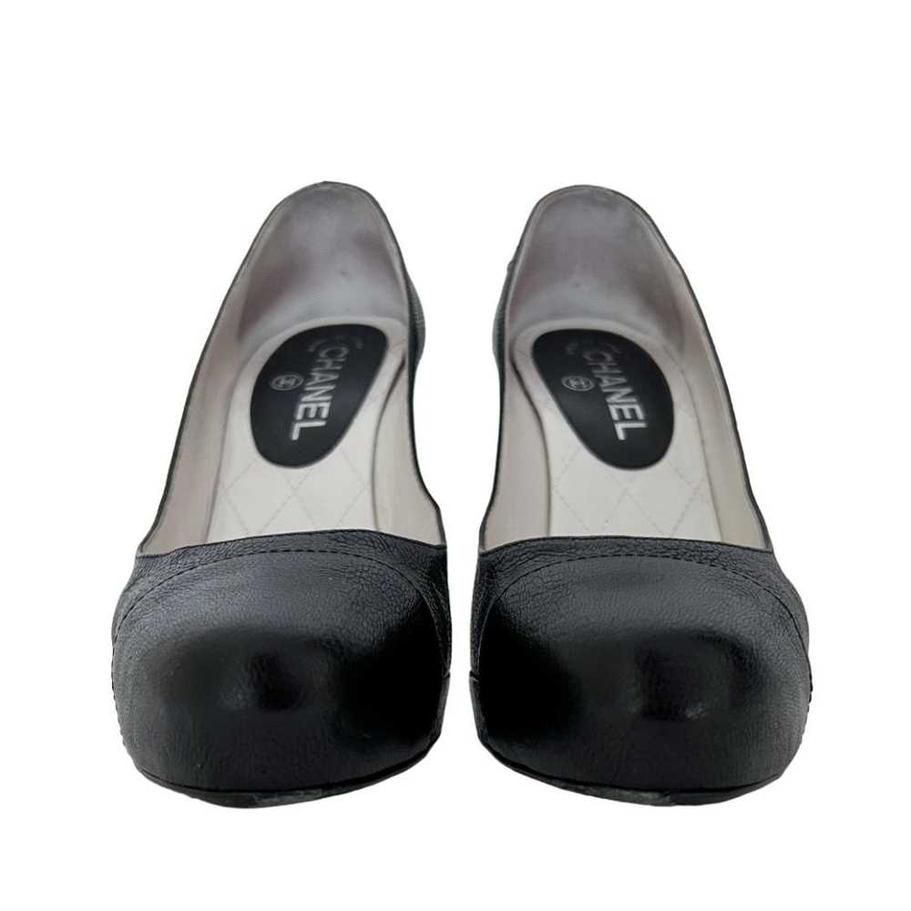 Chanel Leather heels - image 4