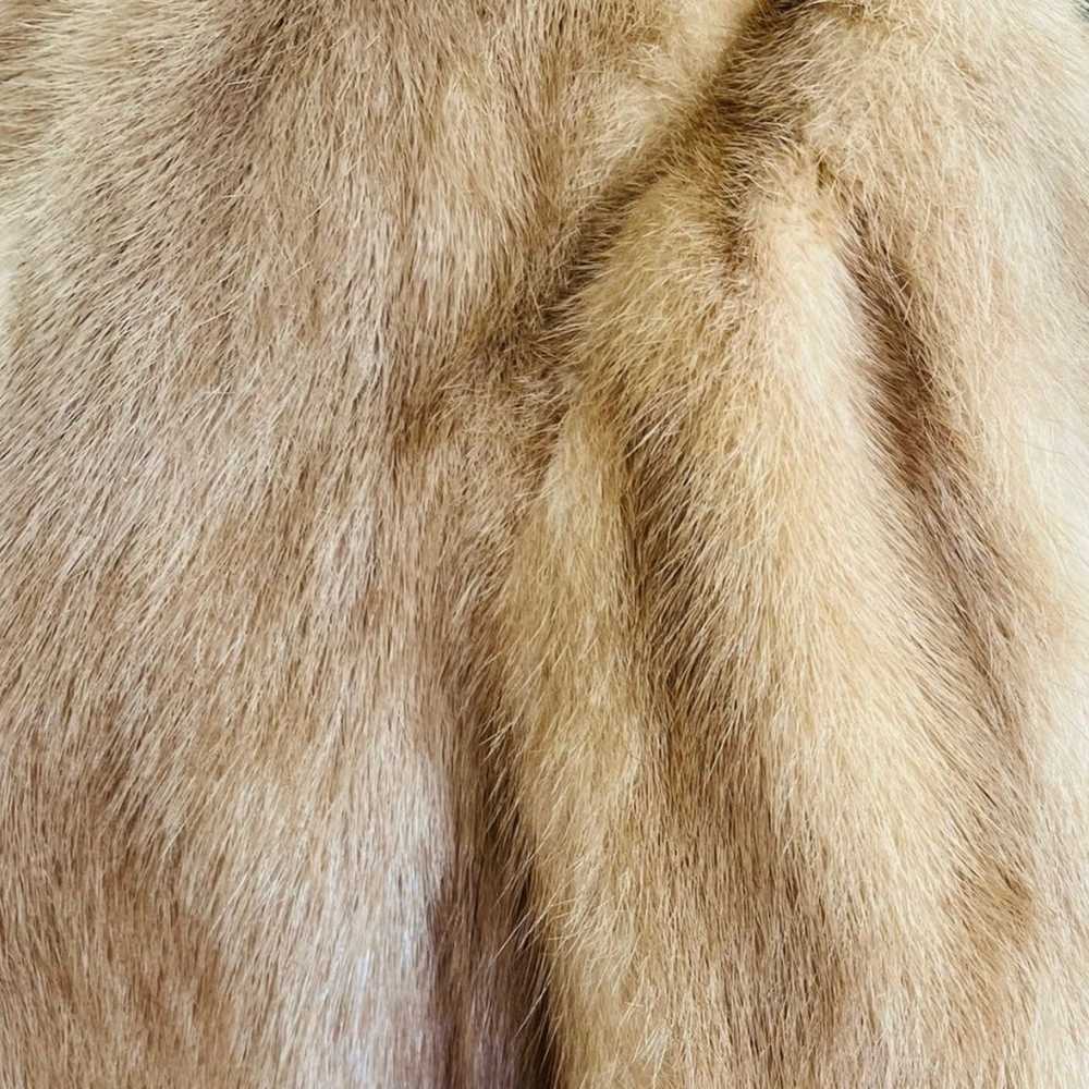 VINTAGE AMBER MINK COAT WITH SILK LINING - image 3