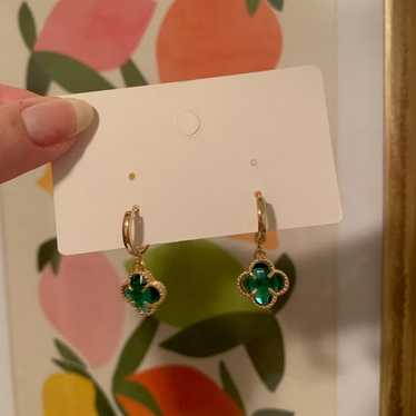 Green and gold earrings - image 1