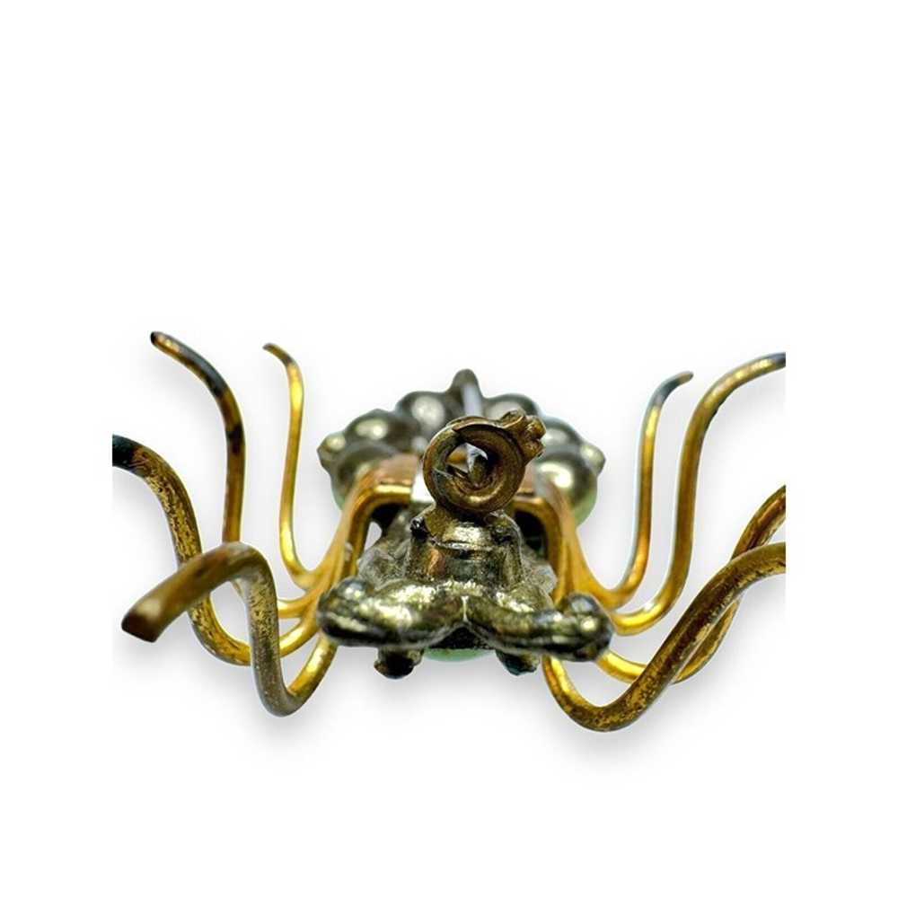 Art Nouveau Jadeite Brass Spider Brooch Green Cry… - image 10