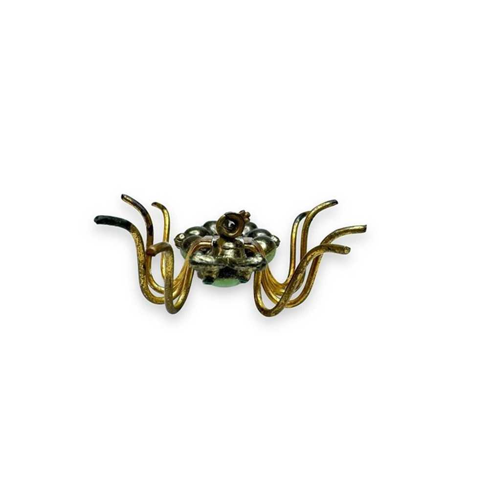 Art Nouveau Jadeite Brass Spider Brooch Green Cry… - image 8