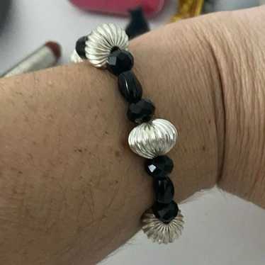 Generic Black and silver bead bracelet - image 1