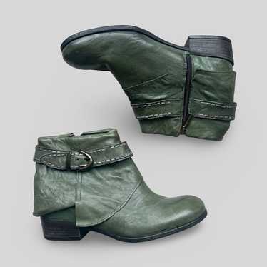 Sundance Green Leather Ankle Boots