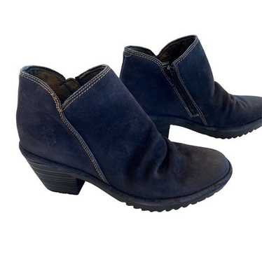 Fly London Fly London Yip Suede Ankle Booties Hee… - image 1