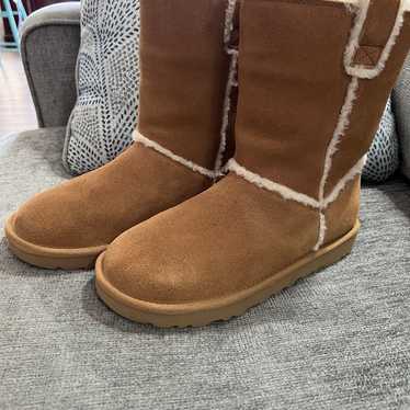 UGG boots size 6