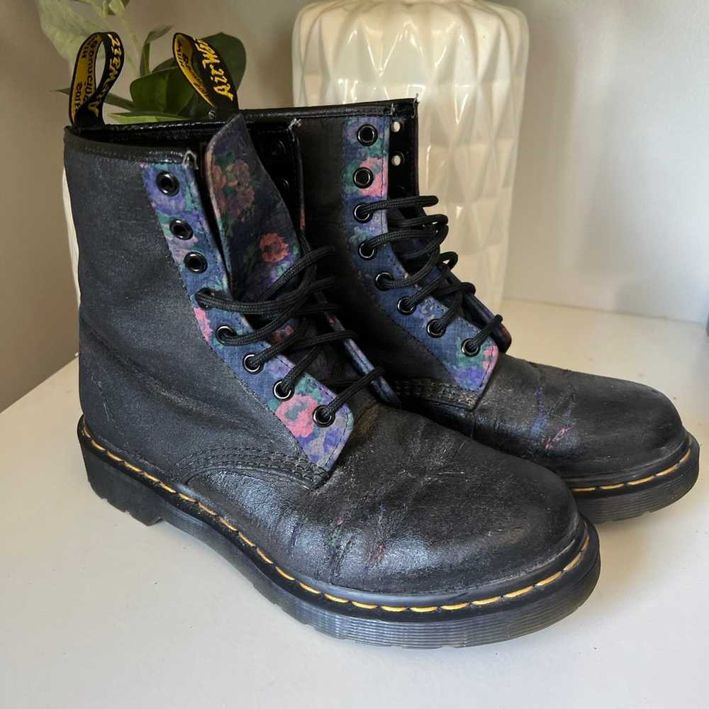 Dr. Martens distressed floral combat boots size 8… - image 1
