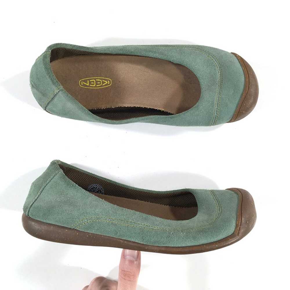 Keen Sienna Flats Womens Size 7.5 Light Green Sue… - image 1