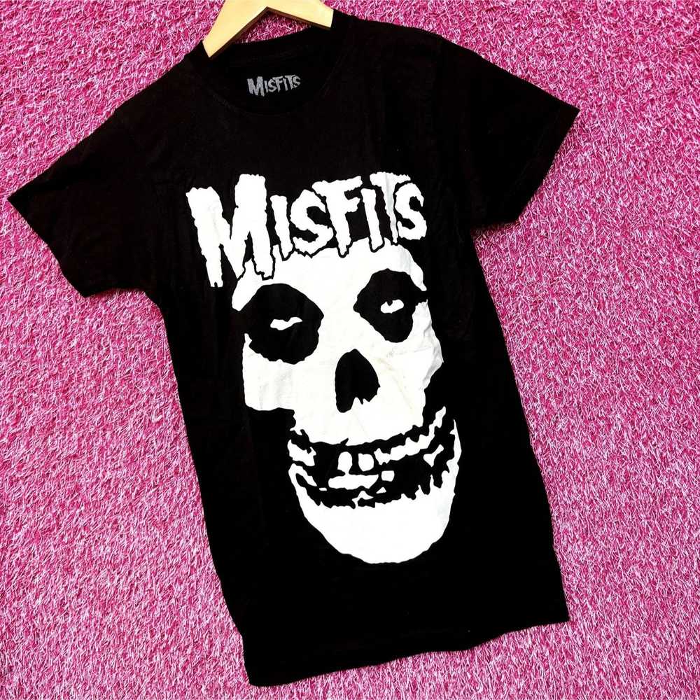 Misfits × Rock T Shirt × Streetwear Misfits Big F… - image 3