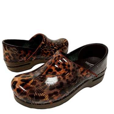 Dansko Dansko Brown Rust ABSTRACT CHEETAH Print Pa