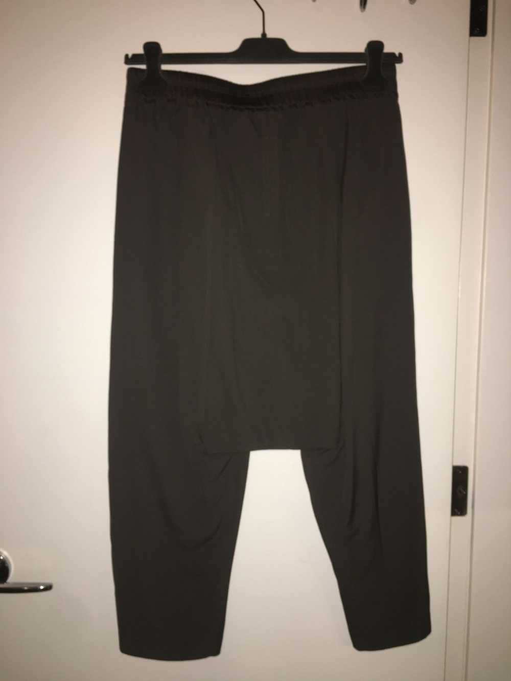 Rick Owens Cropped drawstring dark dust trousers - image 2
